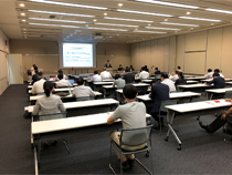 開催地および会場