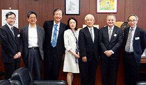 IASBフーガーホースト議長来訪